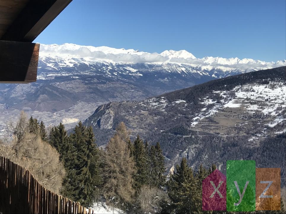 Vue dégagée depuis le balcon