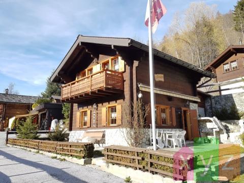 Charmant chalet avec du cachet, à Mission dans le Val d'Anniviers